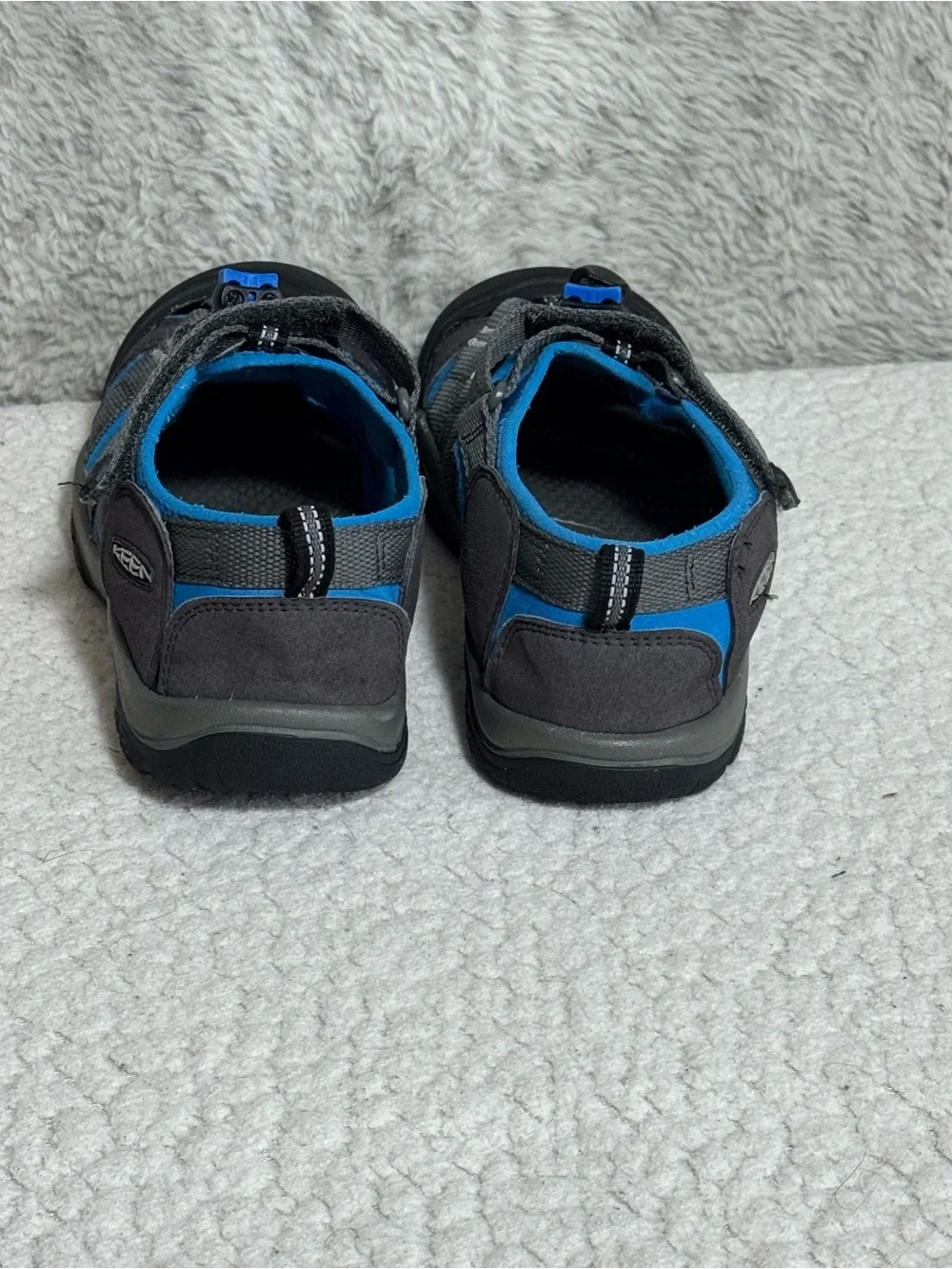 KEEN Newport H2 Kids Waterproof Water Sandals Grey Blue Size 3Y